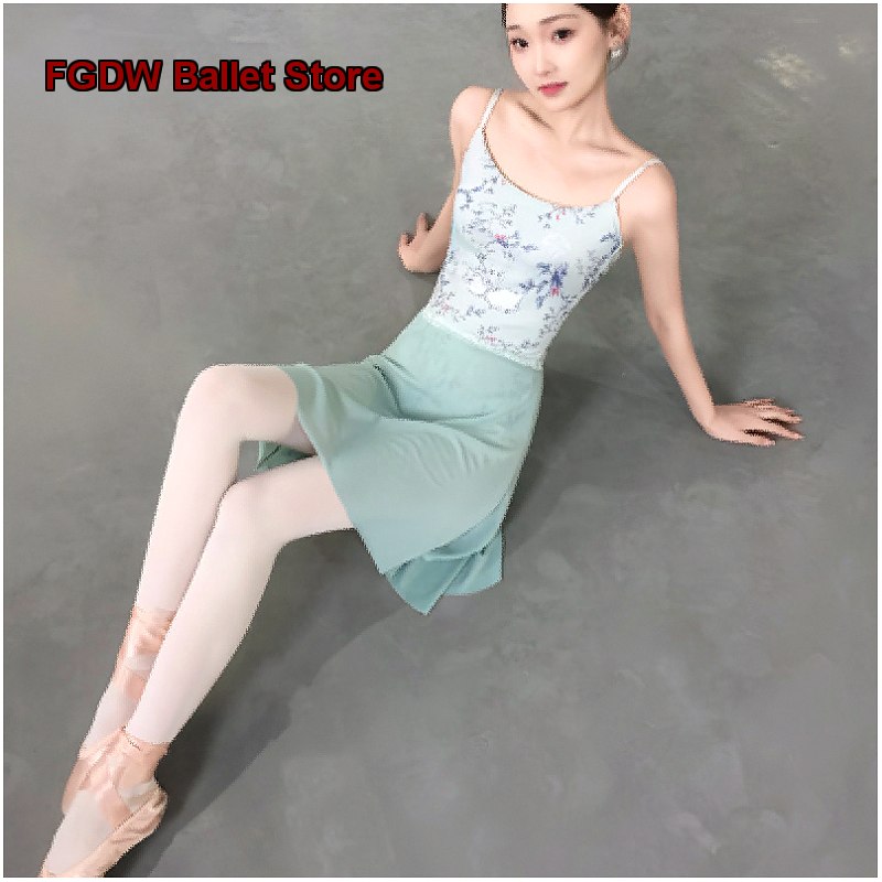 Women's Spaghetti Strap Ruffle - Pilates Yoga Aerial ulasan dan harga
